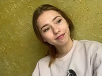 Hi, I’m Alena — a little dreamy, a little shy, but very real
My world is made of pilates mornings, deep talks with friends, and hair that refuses to be anything but natural.
Do you believe in time travel?
Do you think kindness can change the world?
And… would you stay if I whispered something just for you?
I