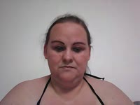 Hi ik ben Sabrina een 40+ rubens type dame. Ik ben gebonden maar wij hebben een open relatie met elkaar wij zijn ruimdenkend. Ik vind het geil om met onbekende hier lekker te kletsen over erotiek.