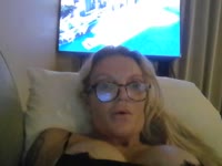 Bienvenu sur mon profil !Je suis une personne à la fois élégante et sensuellemelant avec finesse l innocence d un ange et la tentation d un démon!Mon plaisir réside dans l art de faire plaisir et je m éfforce d offir des expériences uniques et mémorablesVenez découvrir cette alchimie subtile entre douceur et intensité !a tres vite kiss sharon