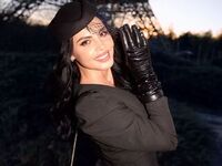 hot webcam show AngelinaKunis