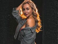 camgirl masturbating Ayana