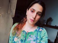 naked cam girl ElsaEmily