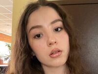 naughty webcamgirl JulyLarain
