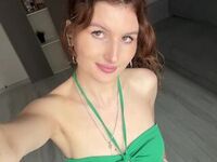 naughty camgirl masturbating with dildo KarmenZeinert