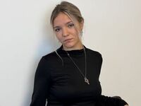 hot cam show KeiraTullier