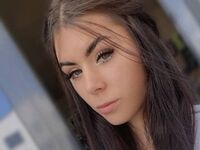 naughty cam girl masturbating MellieKastor