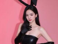 fingering camslut SuYi