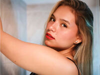 chatroom webcam SusieJohns