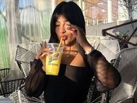 naughty cam girl fingering pussy ValeSantana