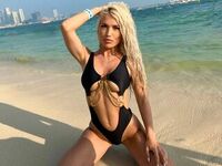 nude cam ElsaPressley