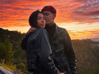 hot webcam slut ChloeAndAres