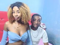 camcouple masturbating with dildo MayAndDav