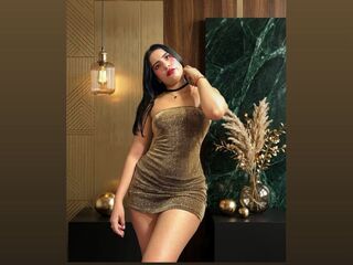 role-play chat room BellaReilly