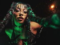 ass spanking webcam girl MadyWestt