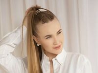 girl webcam sex AdelineCamelin