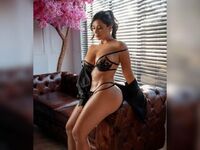 topless webcamgirl AdrianaHall