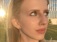 chat with cam AishaSpringstead