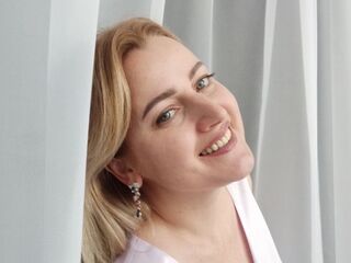 free sex chat AlexaDeneuve
