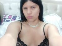 camwhore masturbating with vibrator AlishaCheers