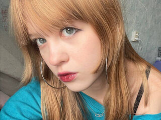 teaser web cam AmberLune