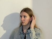 chat room sex AmiEllert