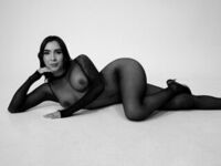 girl fingering pussy AnetteLawren