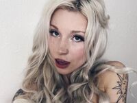 camslut naked AnnieAngel
