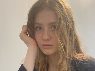 adult live web cam AuraTyce