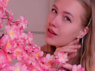 naked cam girl gallery BertaTurro