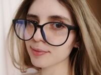cam girl fingering pussy BlytheDendy