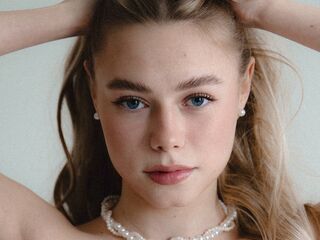 live sex cam photo BrittaniBrogren