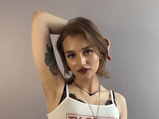 free chat room CammiePratten