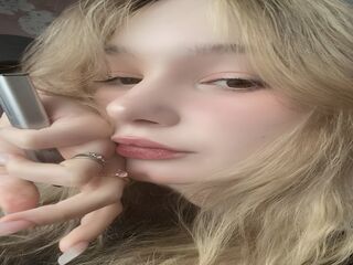 girl chatroom CicelyAdessa