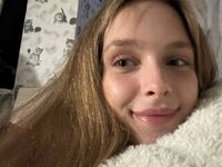 cam girl playing with vibrator CindyGreen