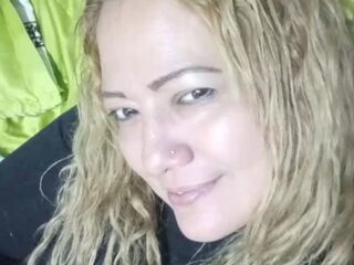 hot webcam video ClauMills