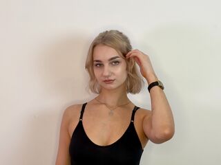 naked webcamgirl photo CleoHarringtons