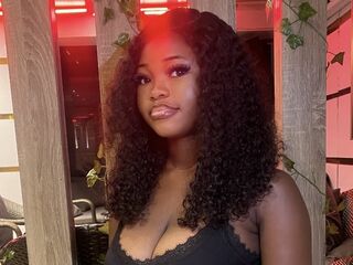 live strip tease show CreamieNelly