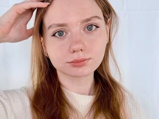 hot cam girl masturbating CreolaMarn