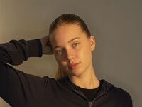 jasmin cam model CristalCinnamond