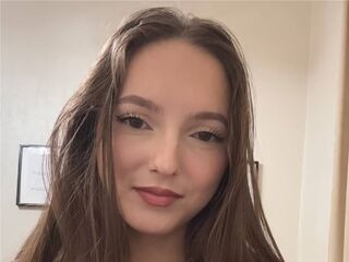 cam girl masturbating with sextoy DarleneBow