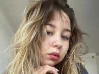 naughty video chat DebraCooper