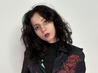 camslut showing tits EarthaAlliston