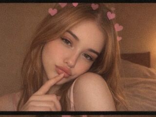 girl fingering pussy ElaraWinslow