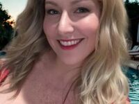 sex chat room EllaSophiaNoir