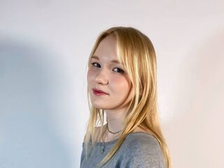 livecam sex ElmaKinnunen