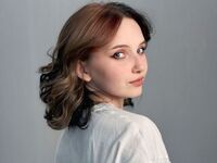 girl cam ElvaDavy