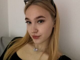 webcam strip tease show ElwineByfield