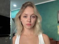 closeup web cam EveMorrison
