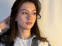 fingering webcam girl HermilaKegerries