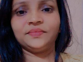 chatroom cam HottyJanvi